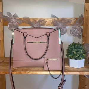 2 piece Steve Madden Handbag set